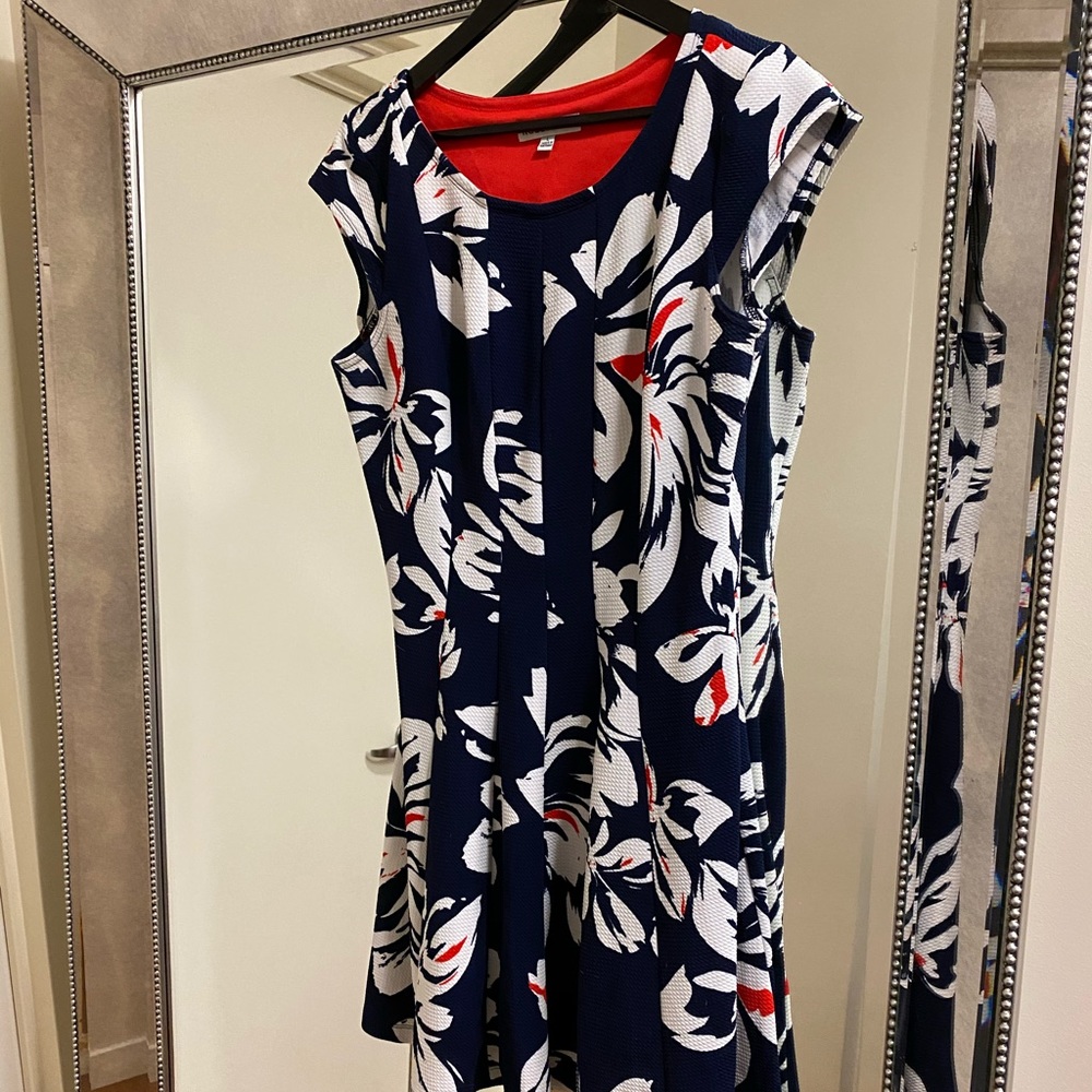 Robbie Bee Floral Dress